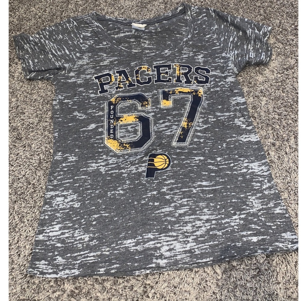 Pacers NBA Basketball T Shirt Womens Gray Short Sleeve Founded 67 Graphic L